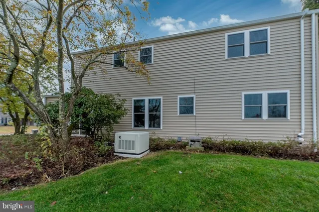 $675,000 | 90 Bayberry Lane, Phoenixville, PA 19460