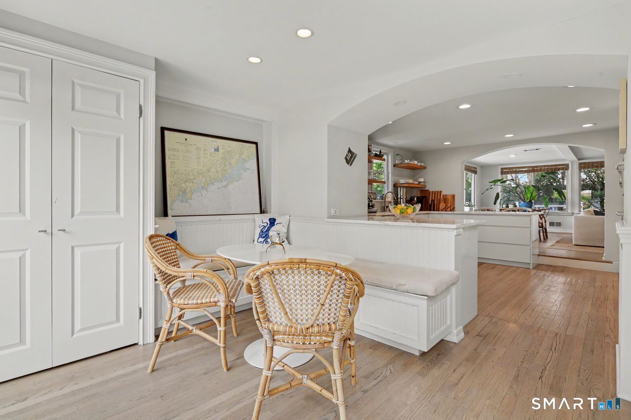 32 Nearwater Road Norwalk, CT 06853 - Photo 9 of 35