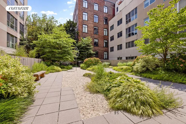 $1,300,000 | 125 North 10th Street, Unit S5G | Williamsburg