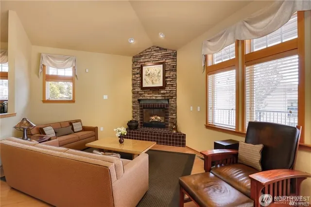 $400,000 | 15026 40th Avenue West, Unit 8202, Lynnwood, WA 98087