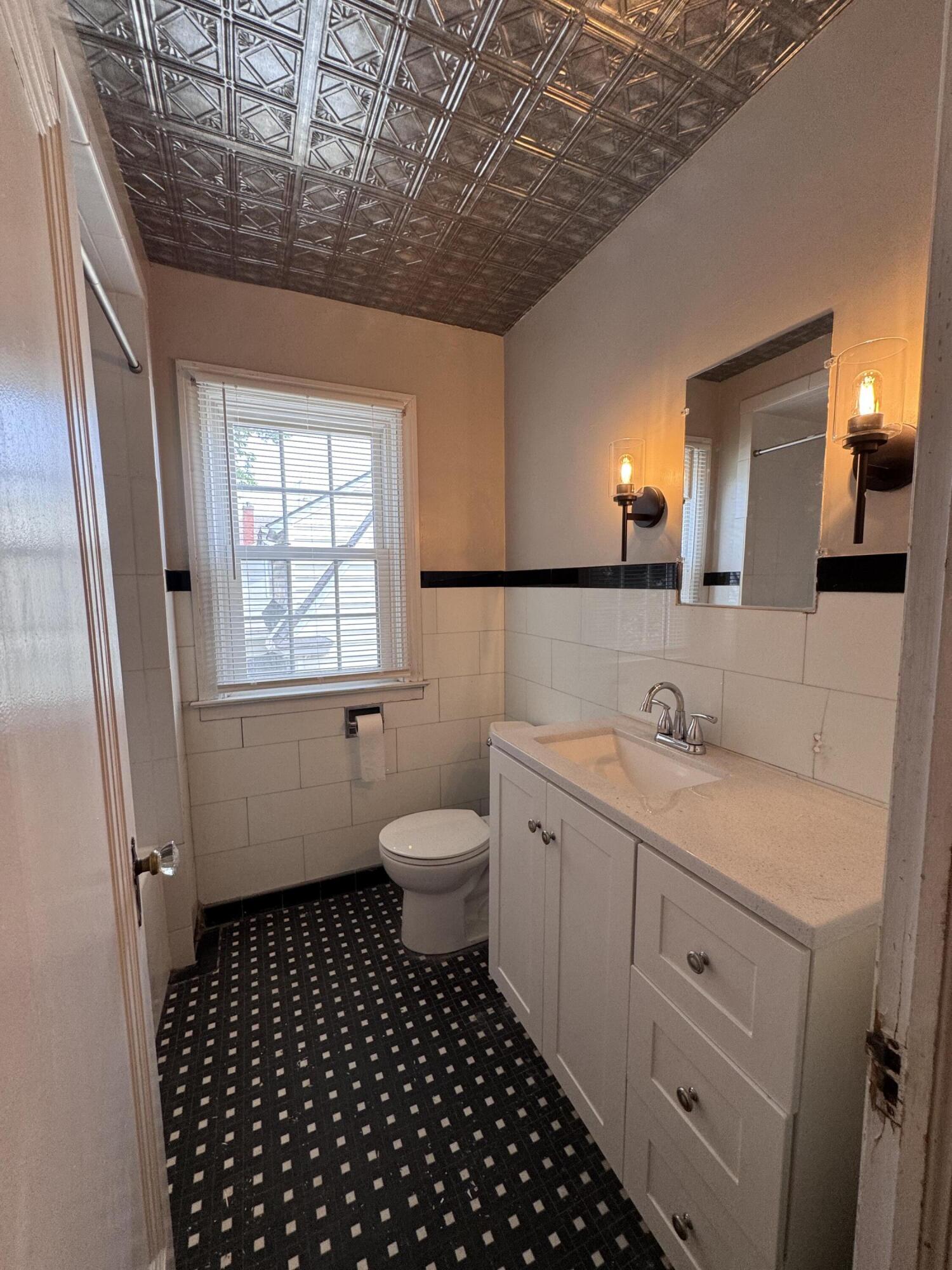 1205 Sibley Street Northwest Grand Rapids, MI 49504 - Photo 15 of 20 Photo Jun 03 2025, 11 32 08 AM