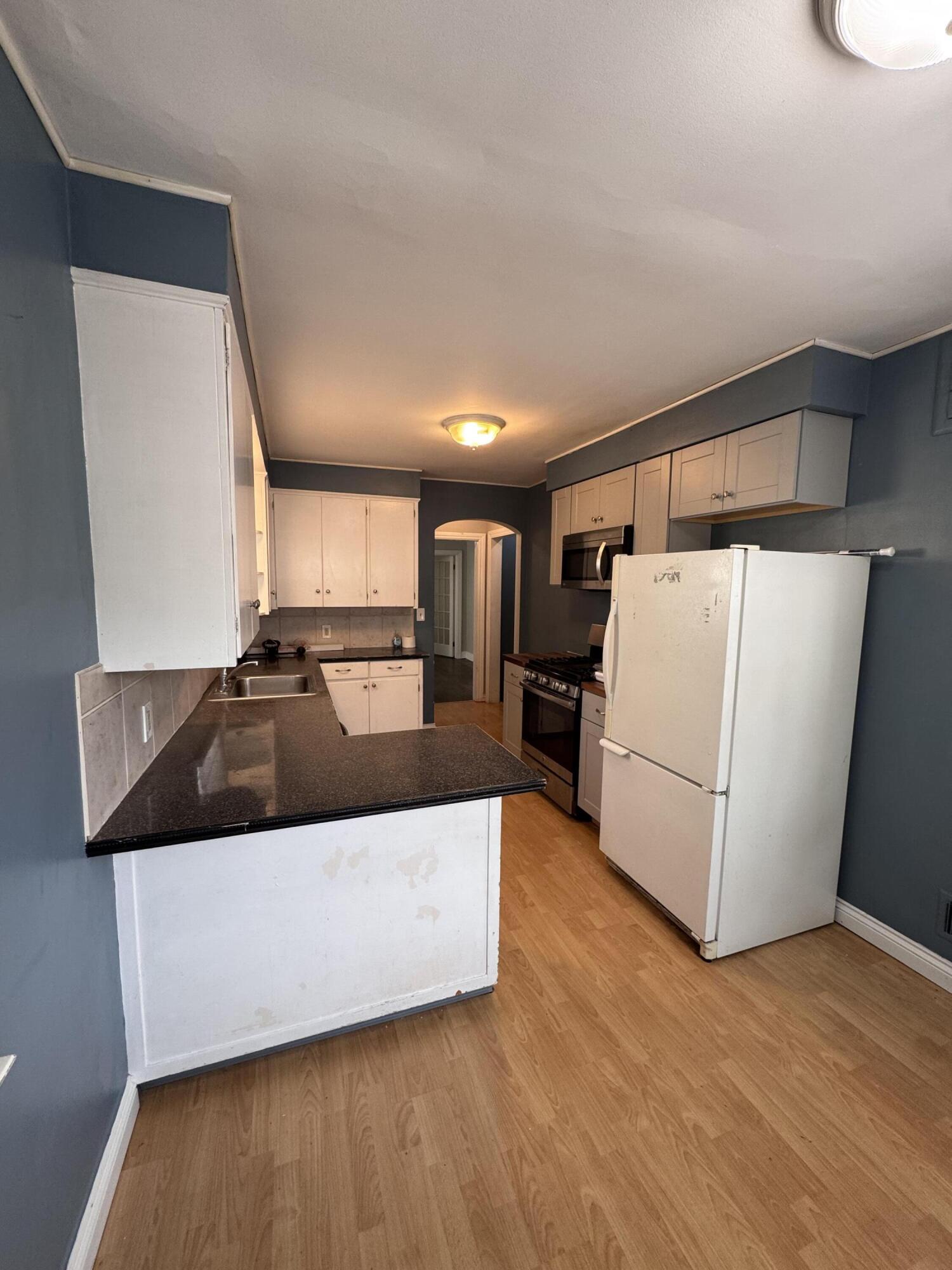 1205 Sibley Street Northwest Grand Rapids, MI 49504 - Photo 7 of 20 Photo Jun 03 2025, 11 23 48 AM