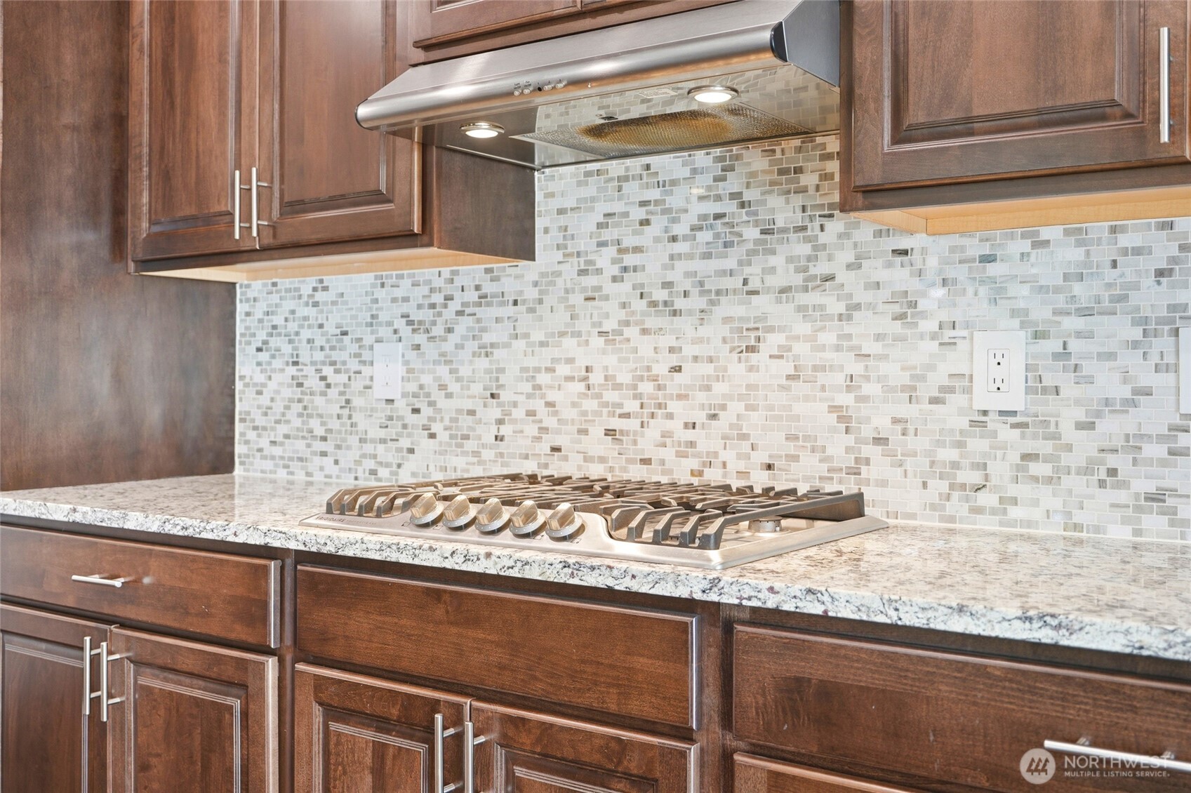 17812 33rd Avenue Southeast, Unit 29 Bothell, WA 98012 - Photo 12 of 36