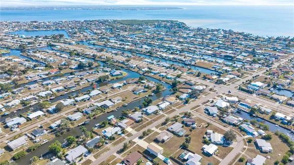 $279,000 | 127 Godfrey Avenue Northeast, Port Charlotte, FL 33952