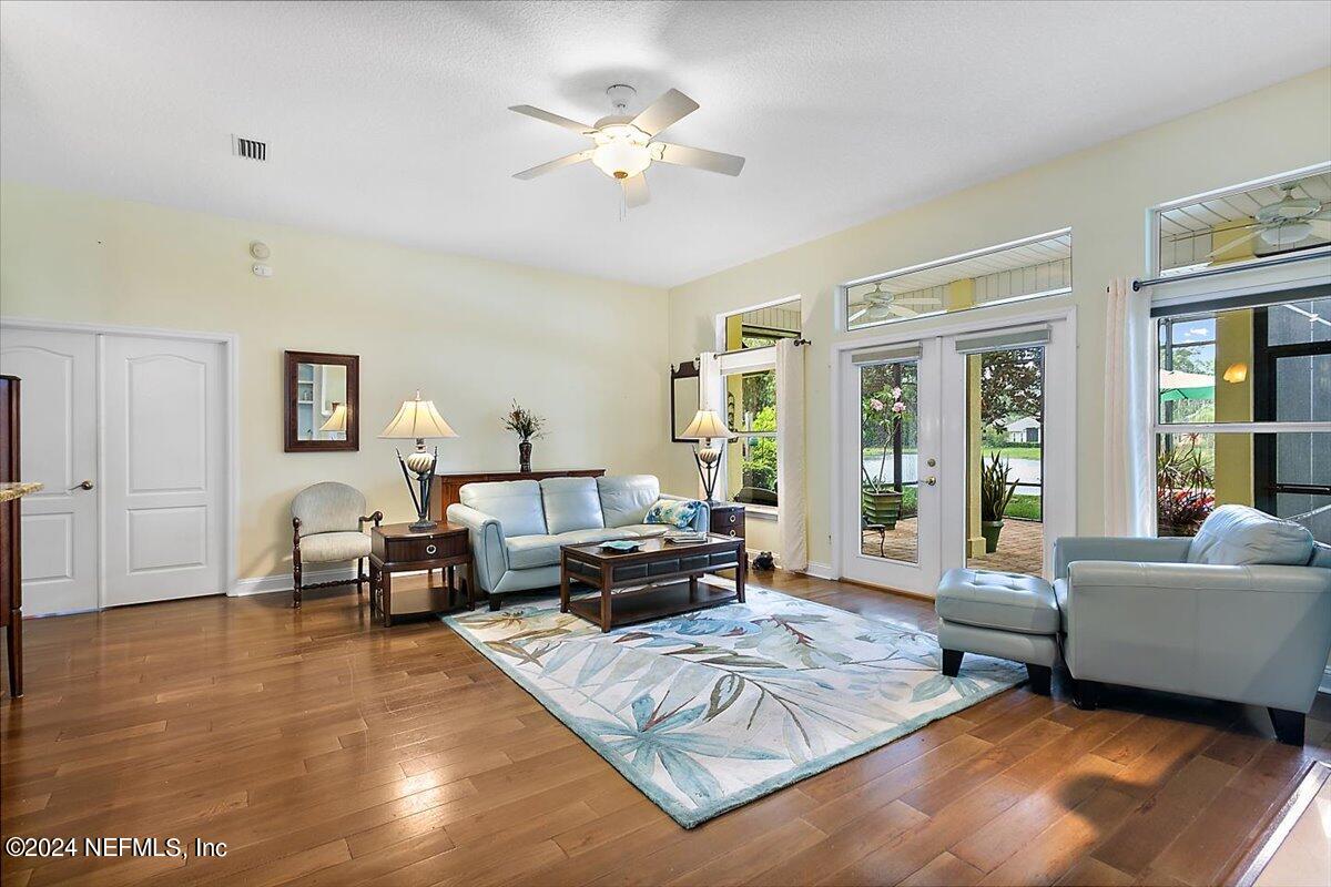 293 Edge Of Woods Road St. Augustine, FL 32092 - Photo 12 of 51 08-Family Room