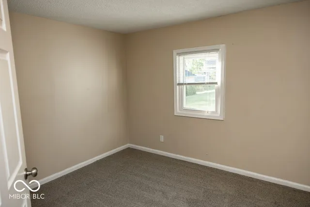 $139,000 | 303 Vine Street, New Market, IN 47965