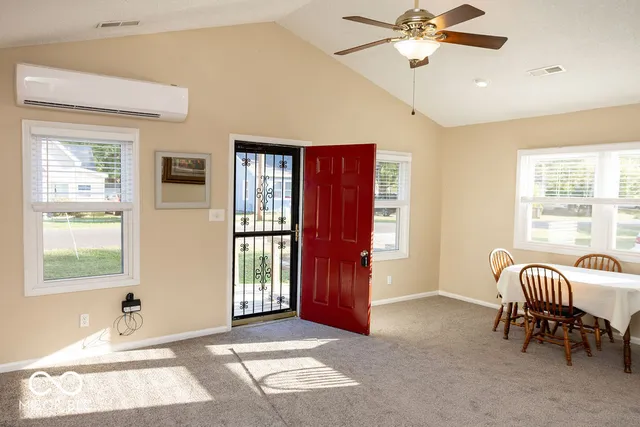 $139,000 | 303 Vine Street, New Market, IN 47965