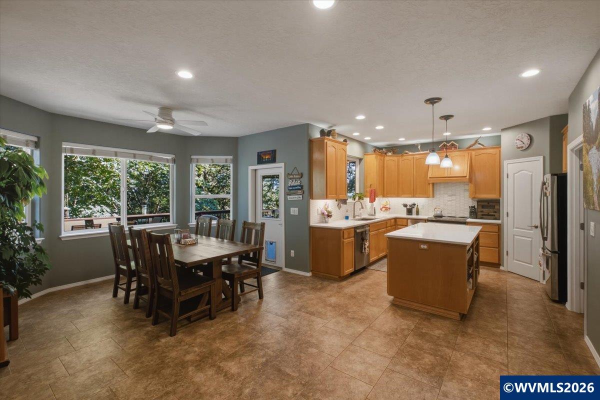10102 Liberty Road South Salem, OR 97306 - Photo 15 of 49
