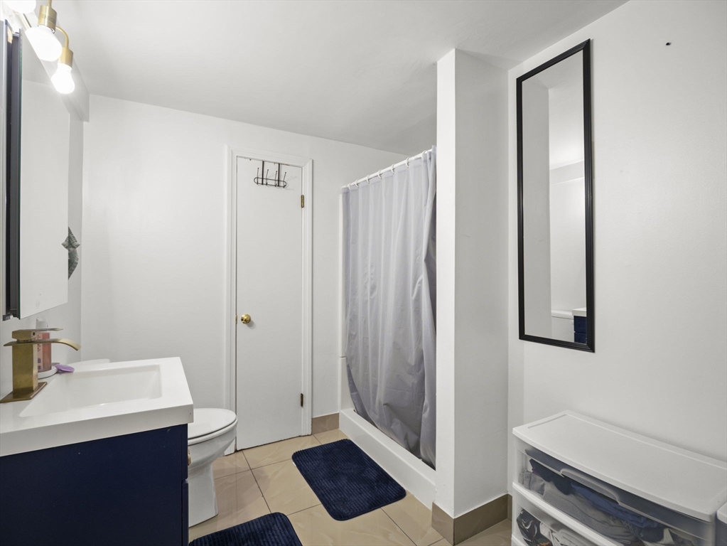 43 Filomena Street Weymouth, MA 02189 - Photo 16 of 40