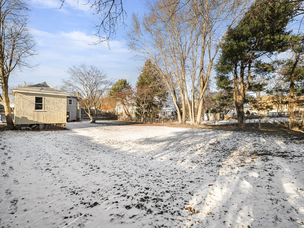 43 Filomena Street Weymouth, MA 02189 - Photo 35 of 40