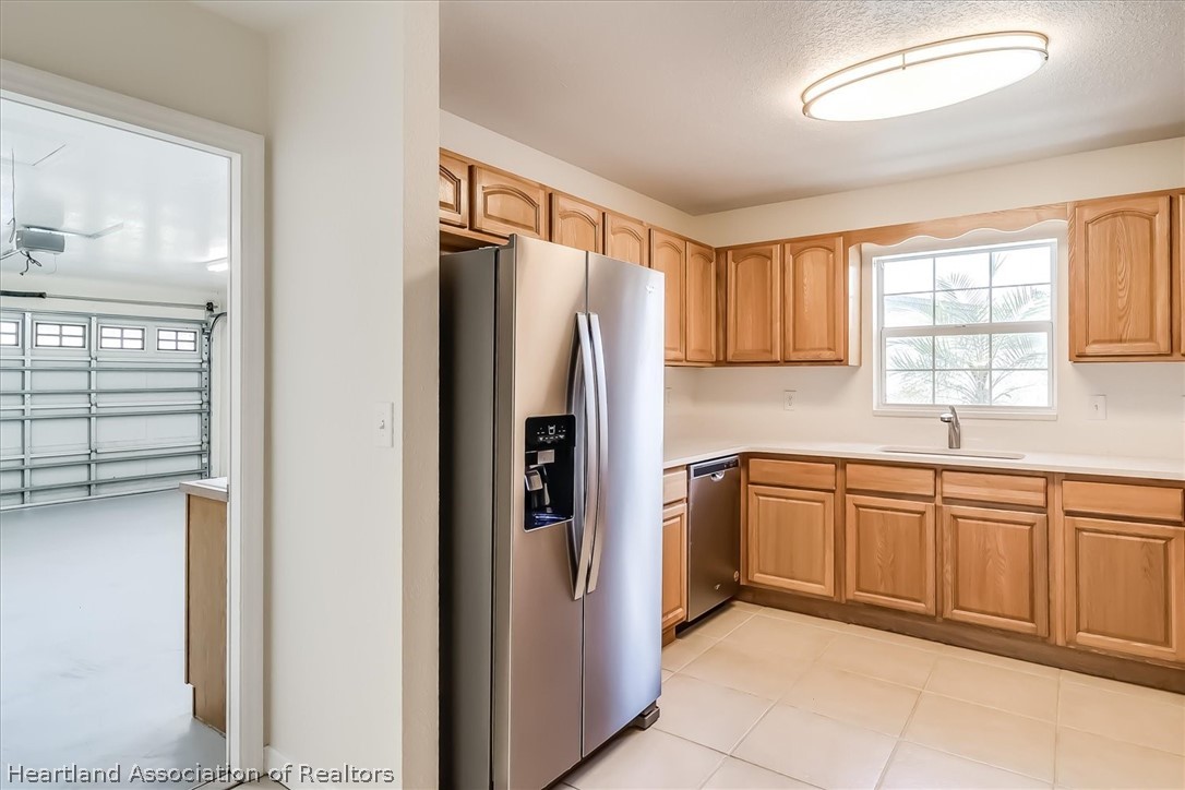 2032 Avalon Road Sebring, FL 33870 - Photo 11 of 30 Gallery Image 11