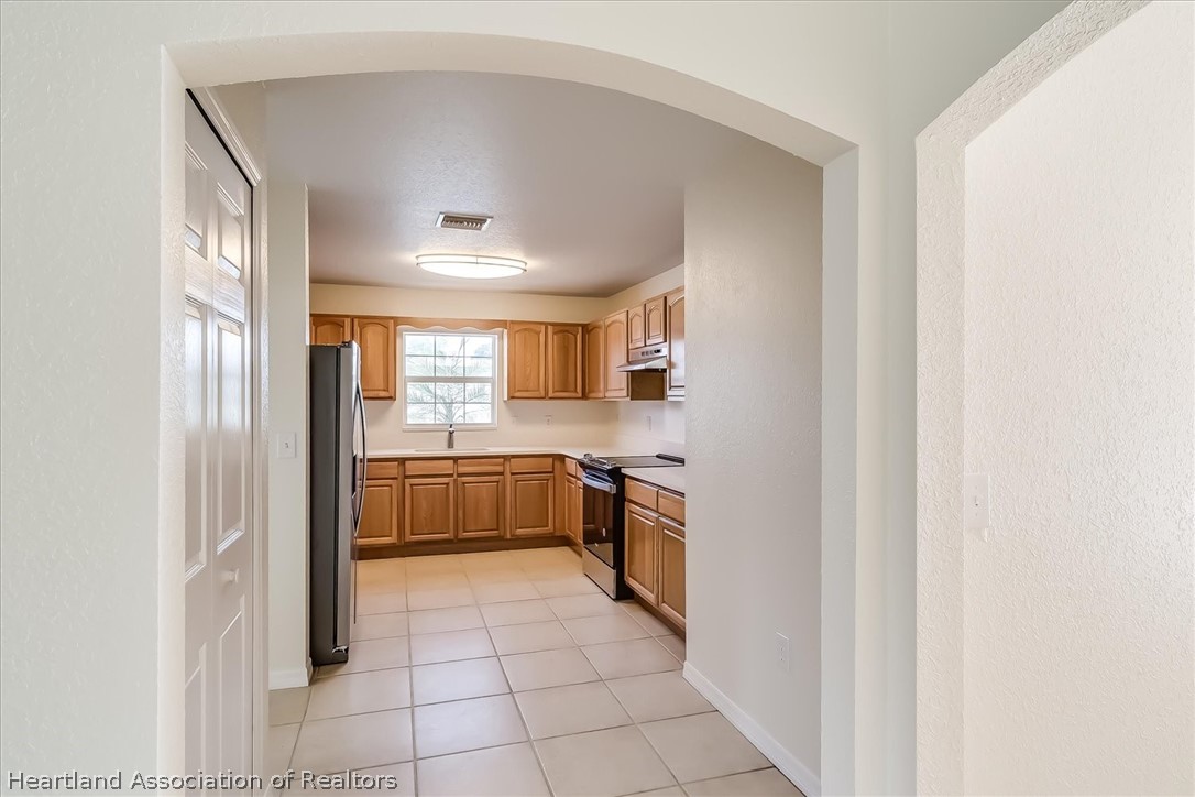 2032 Avalon Road Sebring, FL 33870 - Photo 8 of 30 Gallery Image 8