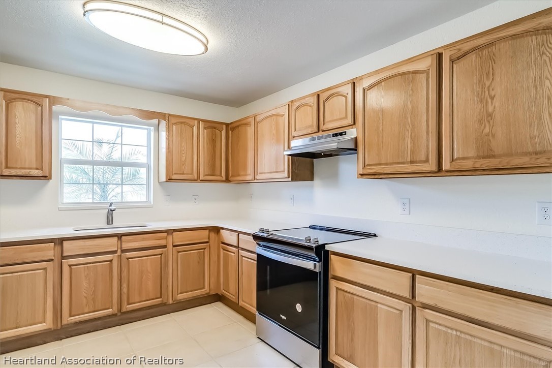 2032 Avalon Road Sebring, FL 33870 - Photo 9 of 30 Gallery Image 9