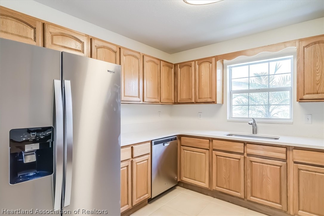 2032 Avalon Road Sebring, FL 33870 - Photo 10 of 30 Gallery Image 10