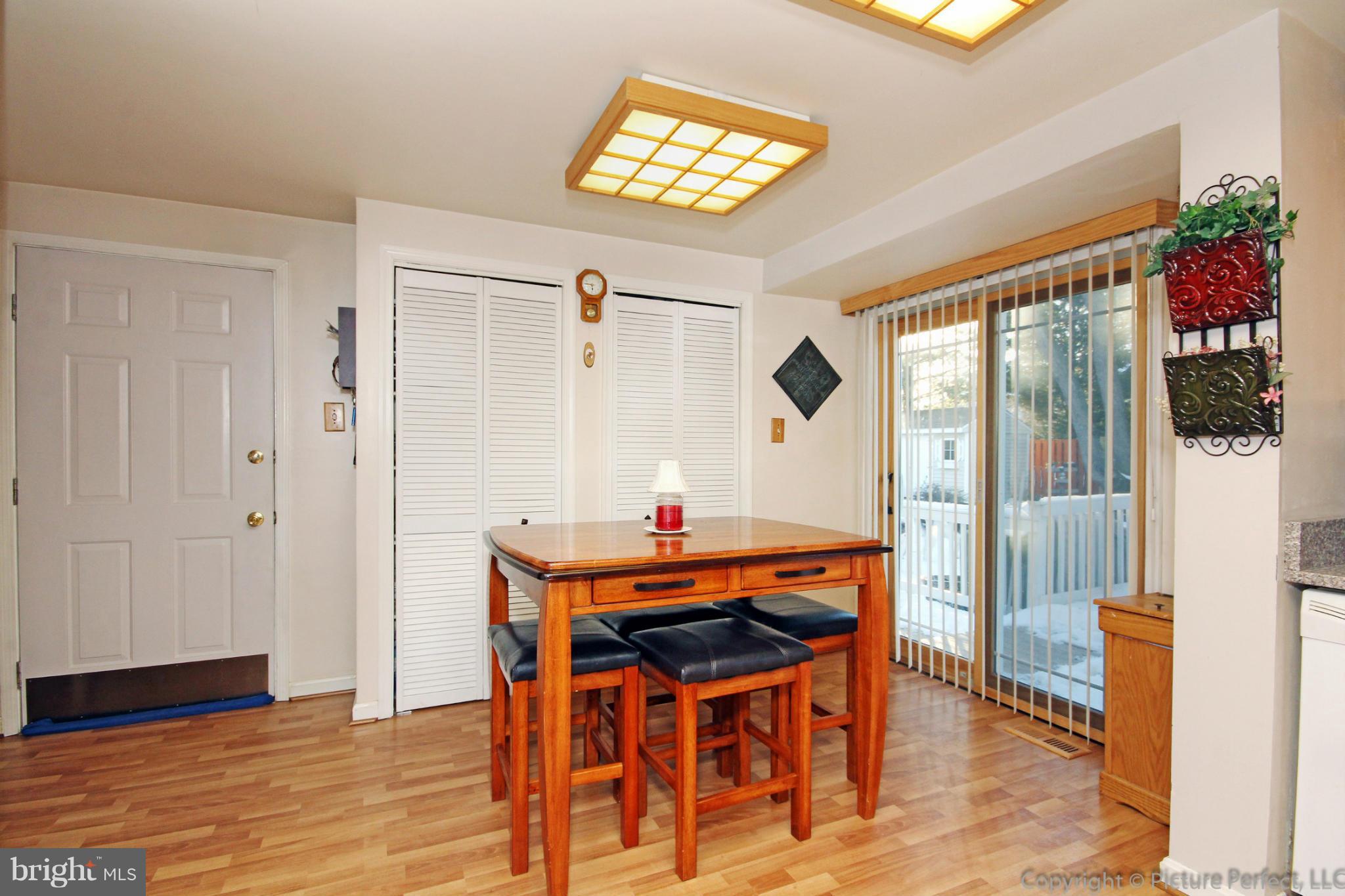 205 Savage Road Frederick, MD 21702 - Photo 10 of 25 Breakfast nook
