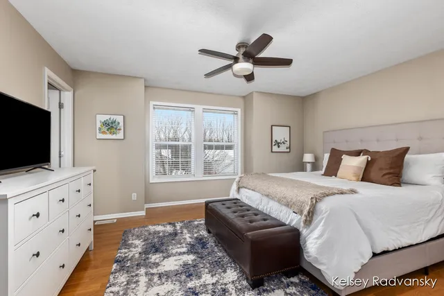 $409,000 | 1536 Lillyview Court Southwest, Grand Rapids, MI 49509