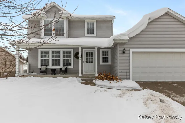$409,000 | 1536 Lillyview Court Southwest, Grand Rapids, MI 49509