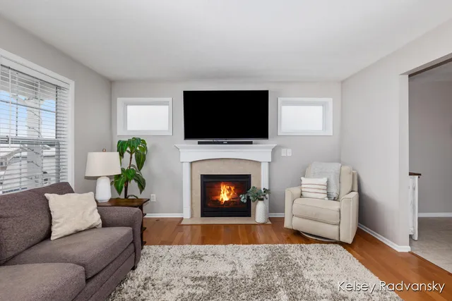 $409,000 | 1536 Lillyview Court Southwest, Grand Rapids, MI 49509