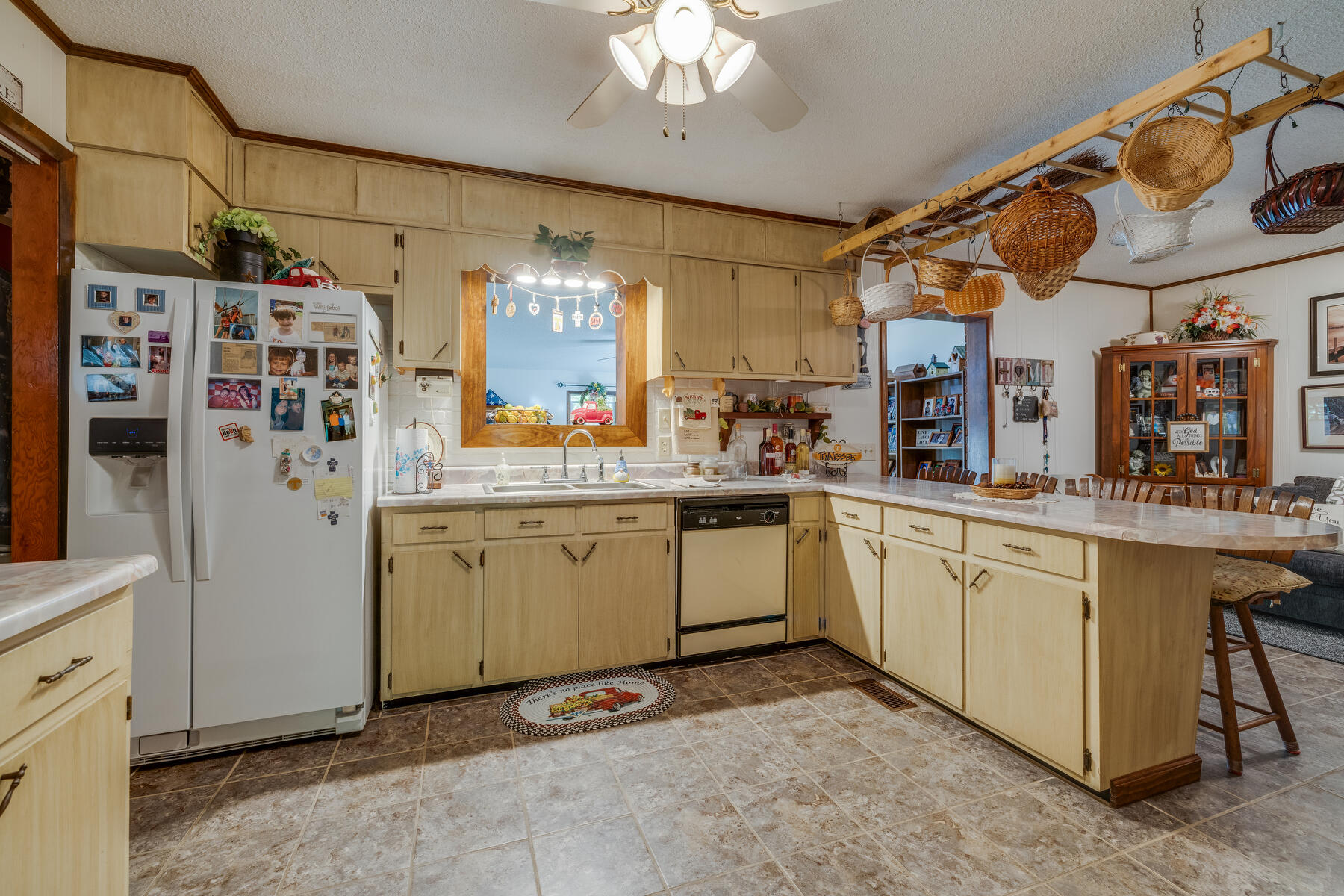 1115 Williams Road Erwin, TN 37650 - Photo 12 of 37 010