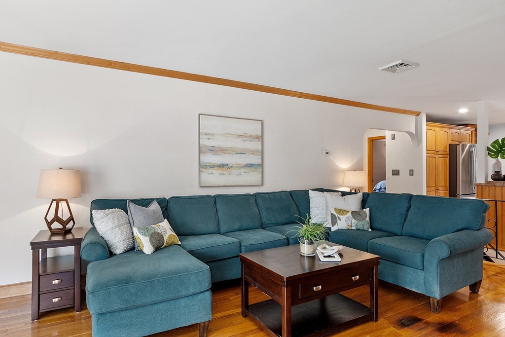 3 Fairmeadow Road Wilmington, MA 01887 - Photo 10 of 35 Gallery Image 10