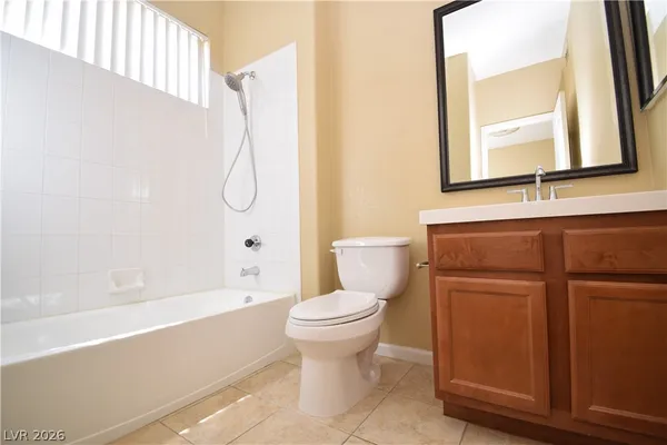 $1,950 | 1613 Queen Victoria Street, Unit 103, Las Vegas, NV 89144