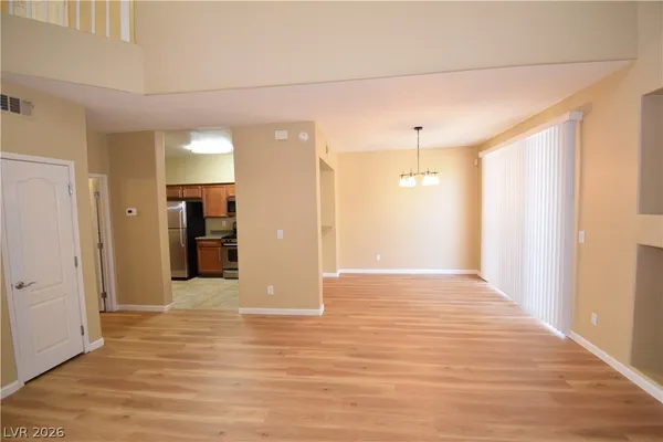 $1,950 | 1613 Queen Victoria Street, Unit 103, Las Vegas, NV 89144