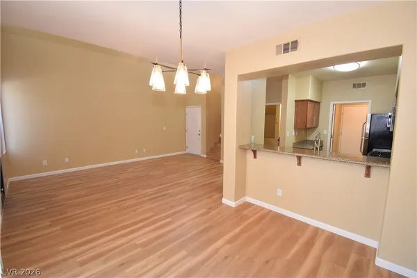 $1,950 | 1613 Queen Victoria Street, Unit 103, Las Vegas, NV 89144