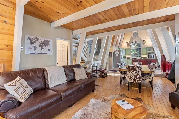 $459,000 | 664 Circle Lake, Lake Arrowhead, CA 92352