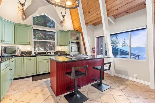 $459,000 | 664 Circle Lake, Lake Arrowhead, CA 92352