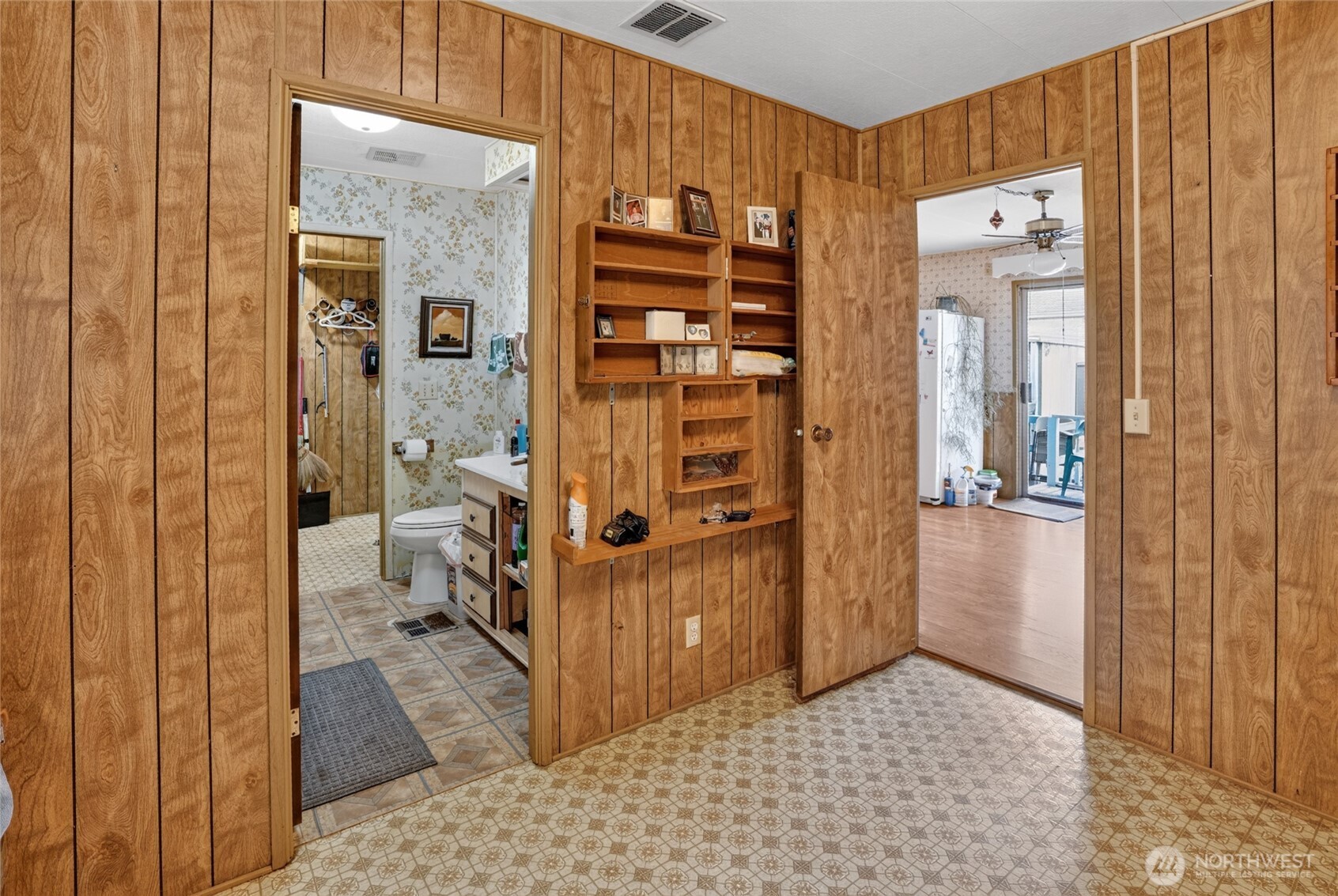 380 East Pole Road, Unit 19 Lynden, WA 98264 - Photo 21 of 24 Gallery Image 21