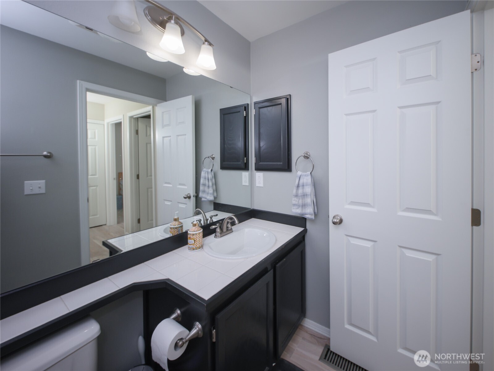 1131 115th Street Southwest, Unit E4 Everett, WA 98204 - Photo 16 of 24