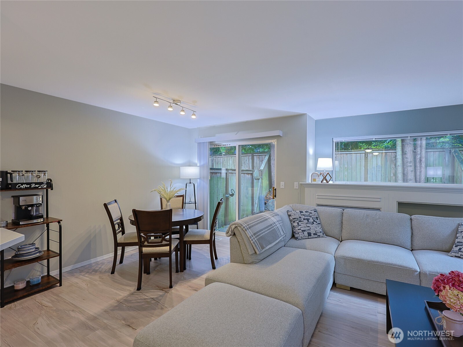 1131 115th Street Southwest, Unit E4 Everett, WA 98204 - Photo 8 of 24