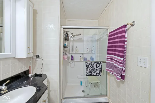 $372,900 | 210 Rockberry Drive, Carmel, IN 46032