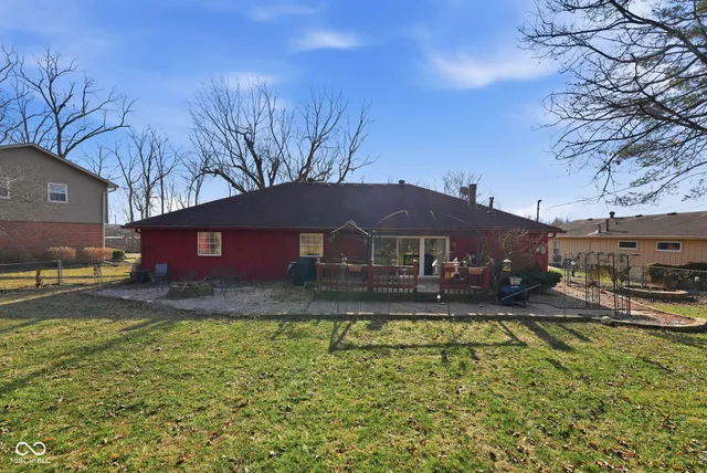 $372,900 | 210 Rockberry Drive, Carmel, IN 46032