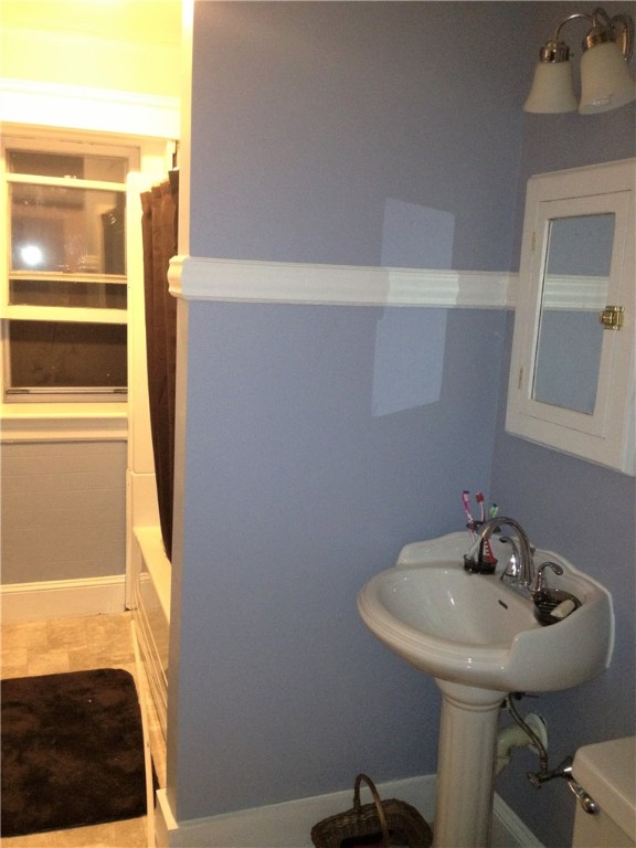 307 Adams Street Woonsocket, RI 02895 - Photo 19 of 25 Gallery Image 19