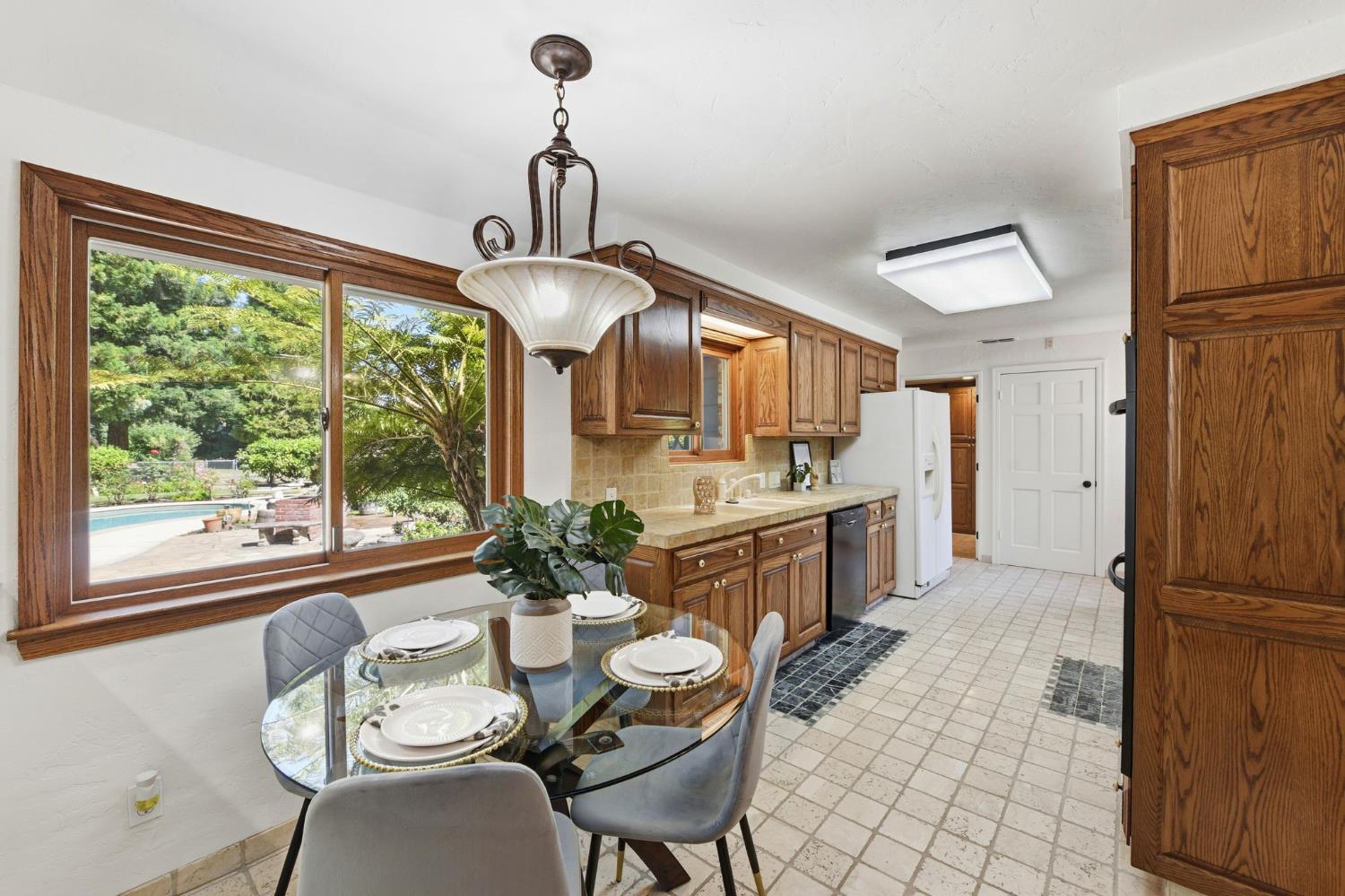 3012 Root Avenue Carmichael, CA 95608 - Photo 19 of 76