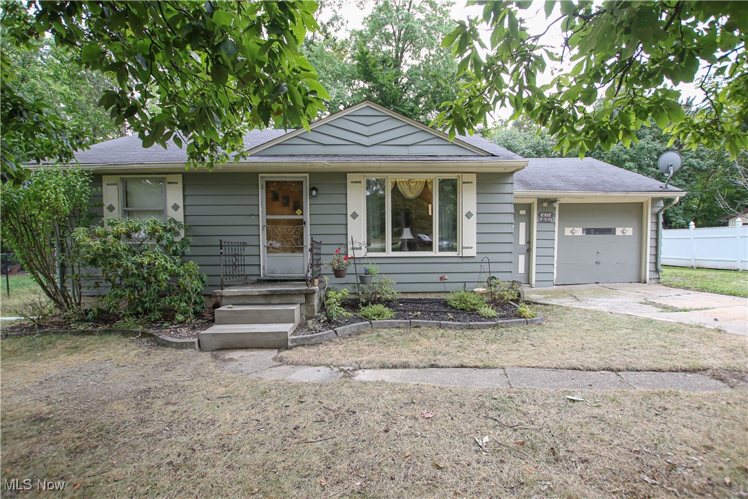 3872 Boston Road Brunswick, OH 44212 - Photo 1 of 41 Gallery Image 1