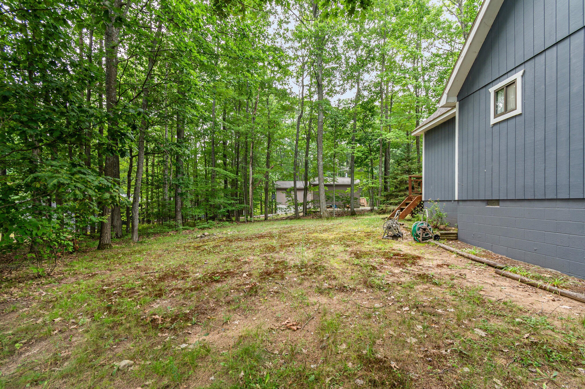 410 Peach Road Roscommon, MI 48653 - Photo 15 of 15 016_next_door_photos_410_25-edit_593