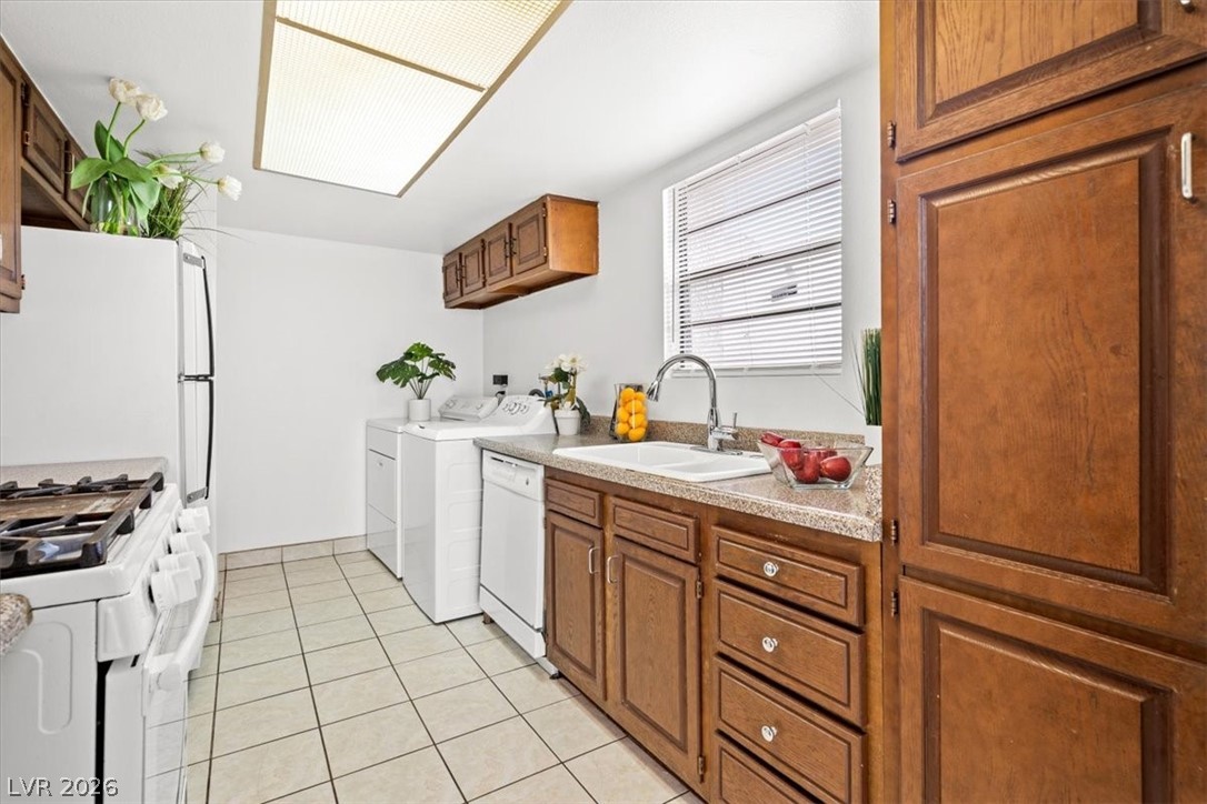 3909 Cambridge Street, Unit 3 Las Vegas, NV 89119 - Photo 10 of 22