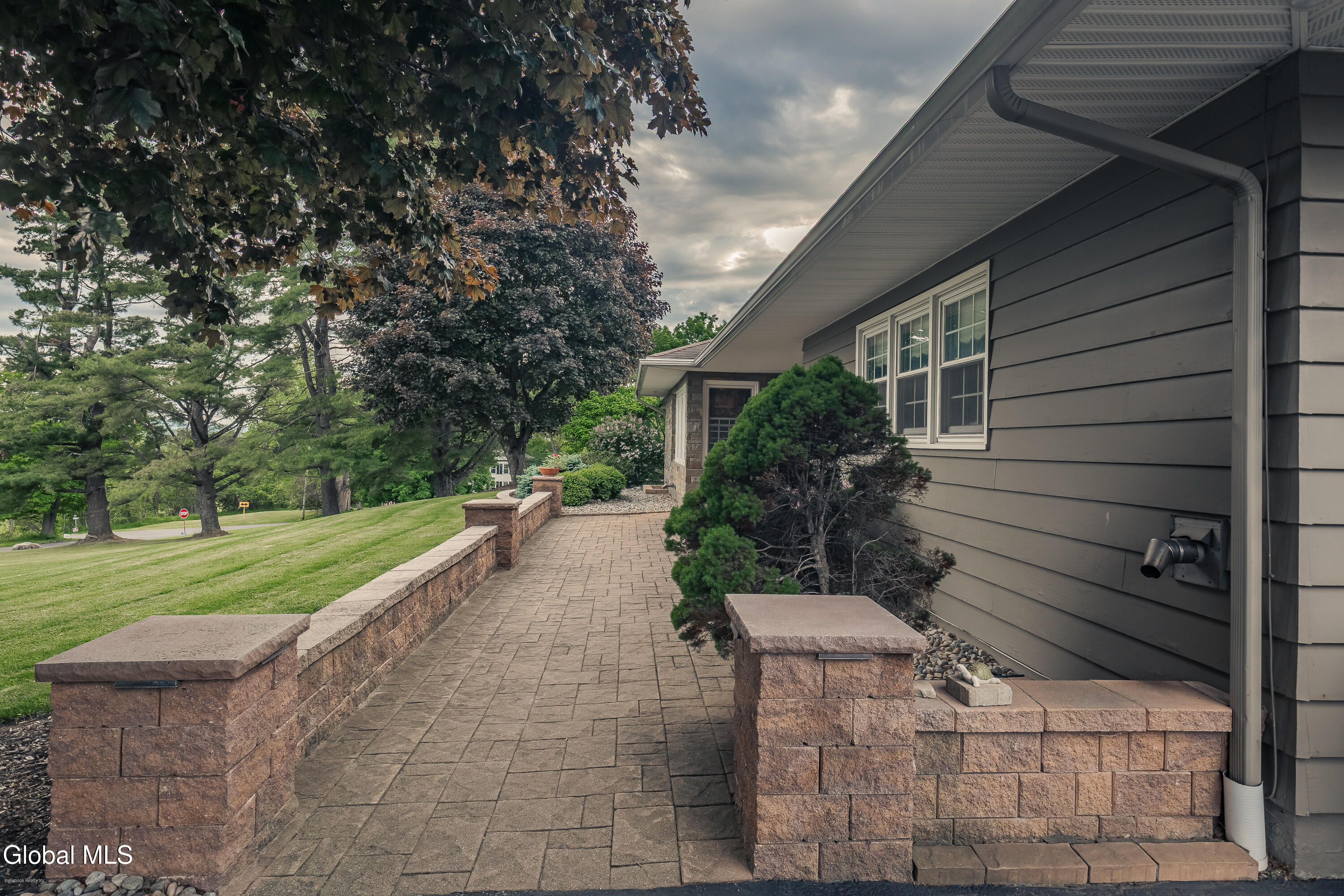 109 Golf Course Road Amsterdam, NY 12010 - Photo 10 of 76 address-city-NY-46
