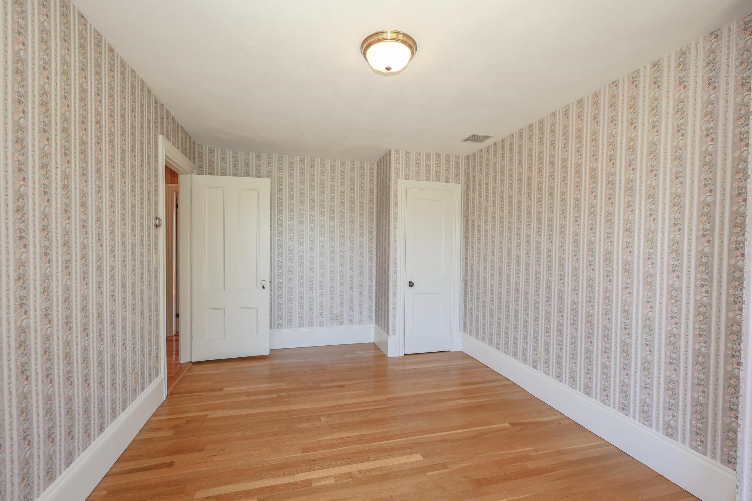 34 Post Road, Unit 3 North Hampton, NH 03862 - Photo 32 of 47