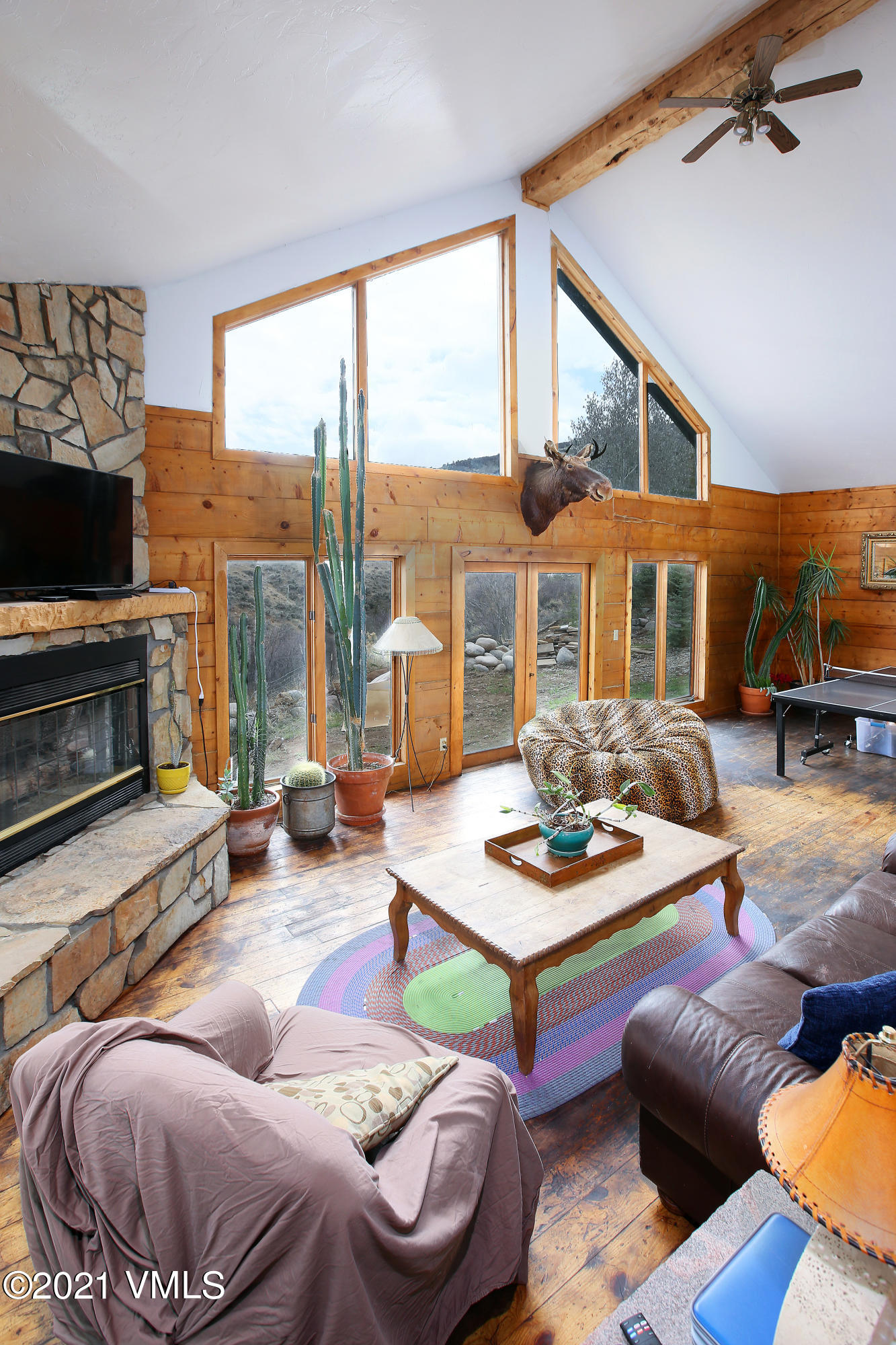466 Lariat Loop Edwards, CO 81632 - Photo 4 of 20 466_lariat_loop_living_2