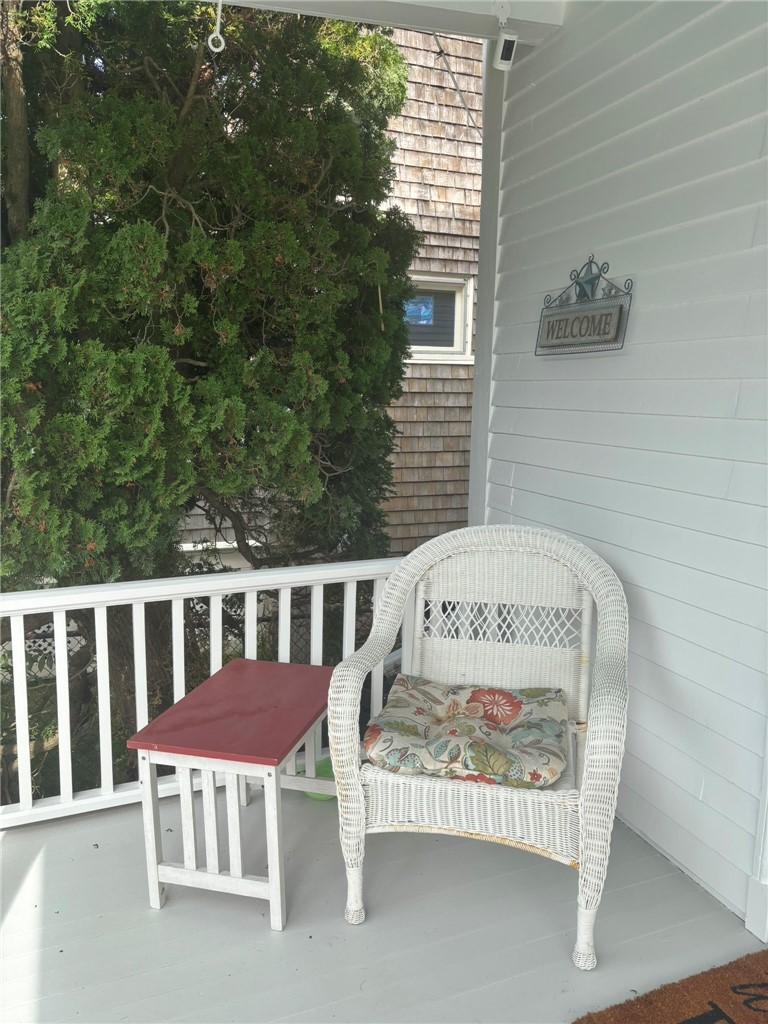 11 Eastnor Road Newport, RI 02840 - Photo 23 of 27