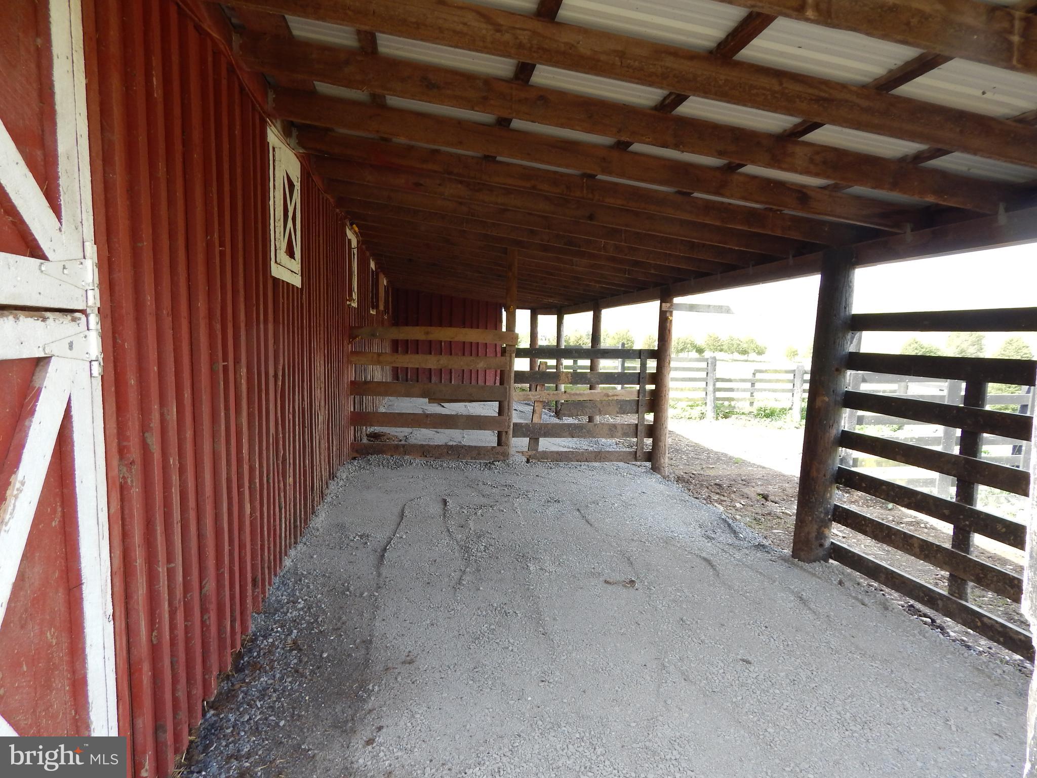 3 Shadow Valley Farm Berkeley Springs, WV 25411 - Photo 7 of 29 Outside stalls