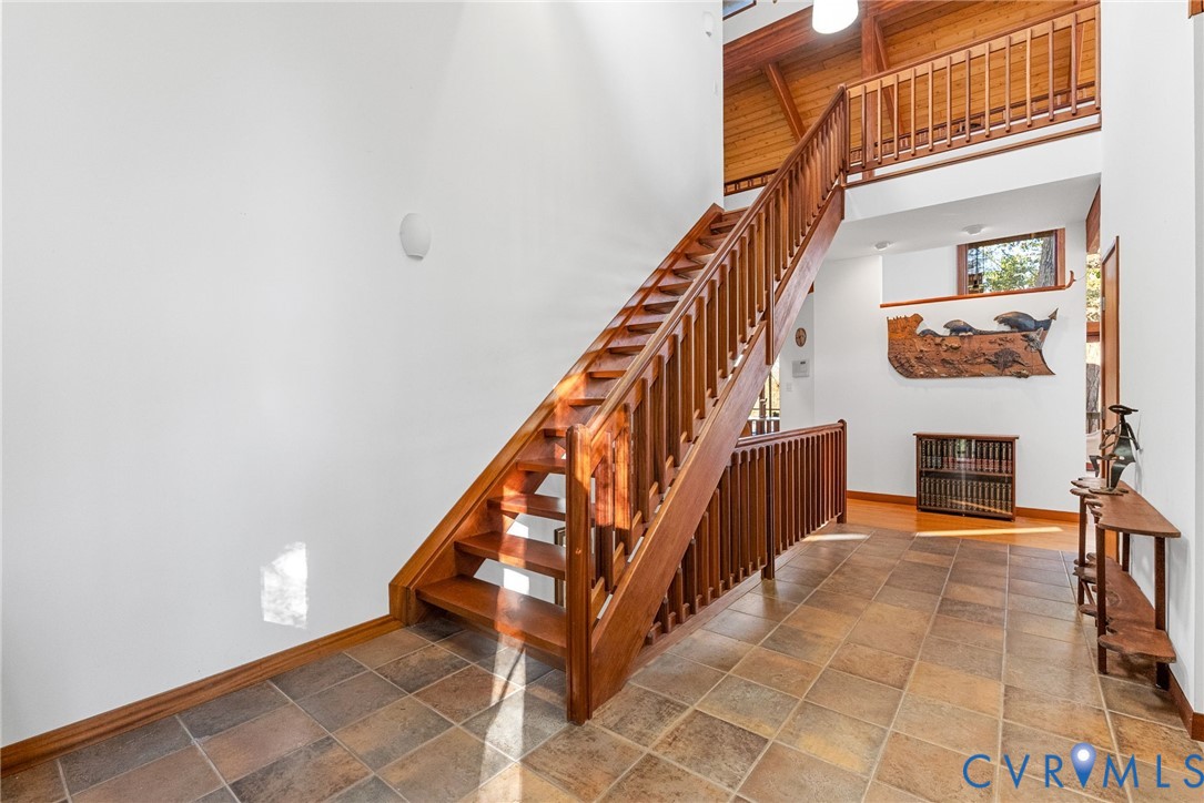 701 Colony Trail Lanexa, VA 23089 - Photo 25 of 50 a view of entryway and hall