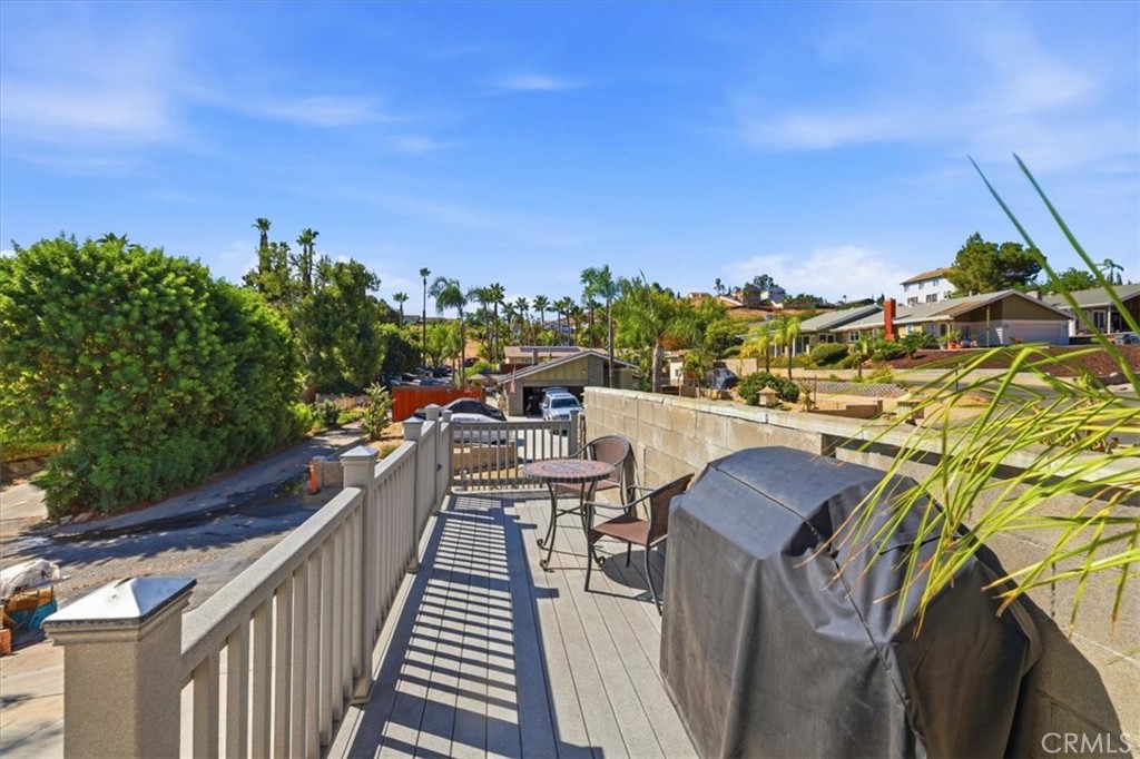 14464 Harvey Lane Riverside, CA 92503 - Photo 8 of 51 Gallery Image 8