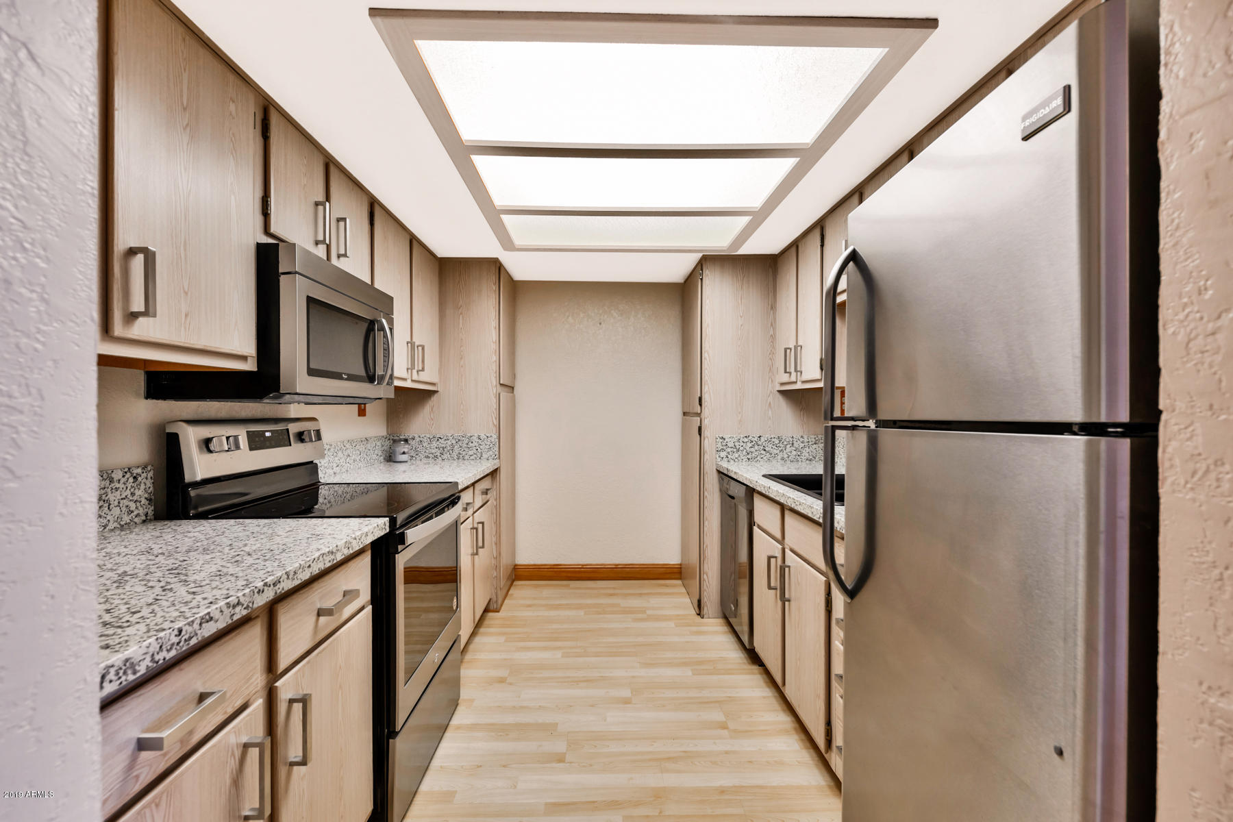 3825 East Camelback Road, Unit 203 Phoenix, AZ 85018 - Photo 7 of 15 new counter tops,sink & so much more