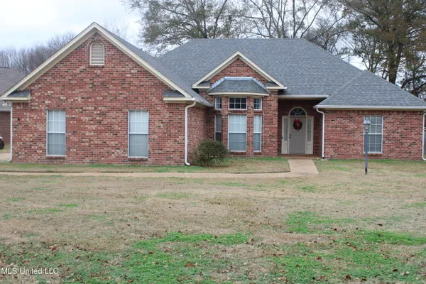 $305,000 | 100 Navajo Circle, Clinton, MS 39056