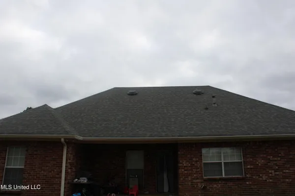 $305,000 | 100 Navajo Circle, Clinton, MS 39056