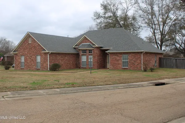 $305,000 | 100 Navajo Circle, Clinton, MS 39056